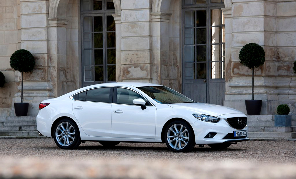 Mazda, 2013 Mazda 6 Sedan Pearl Brilliant White: Mazda 6 Siap Diluncurkan di Indonesia