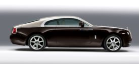 Rolls-Royce Wraith Kursi Belakang