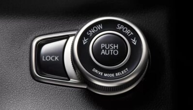 Suzuki Memperkenalkan SX4 Baru Dengan Body Yang Lebih Besar Suzuki Memperkenalkan SX4 Baru Dengan Body Yang Lebih Besar