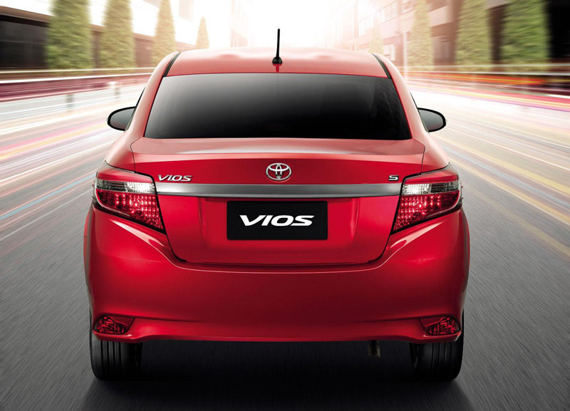 International, Toyota Vios 2013 Belakang: Toyota Vios 2013 Akhirnya Diluncurkan di Thailand