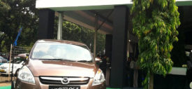 Launching Mazda VX-1 di Otobursa Tumplek Blek Senayan