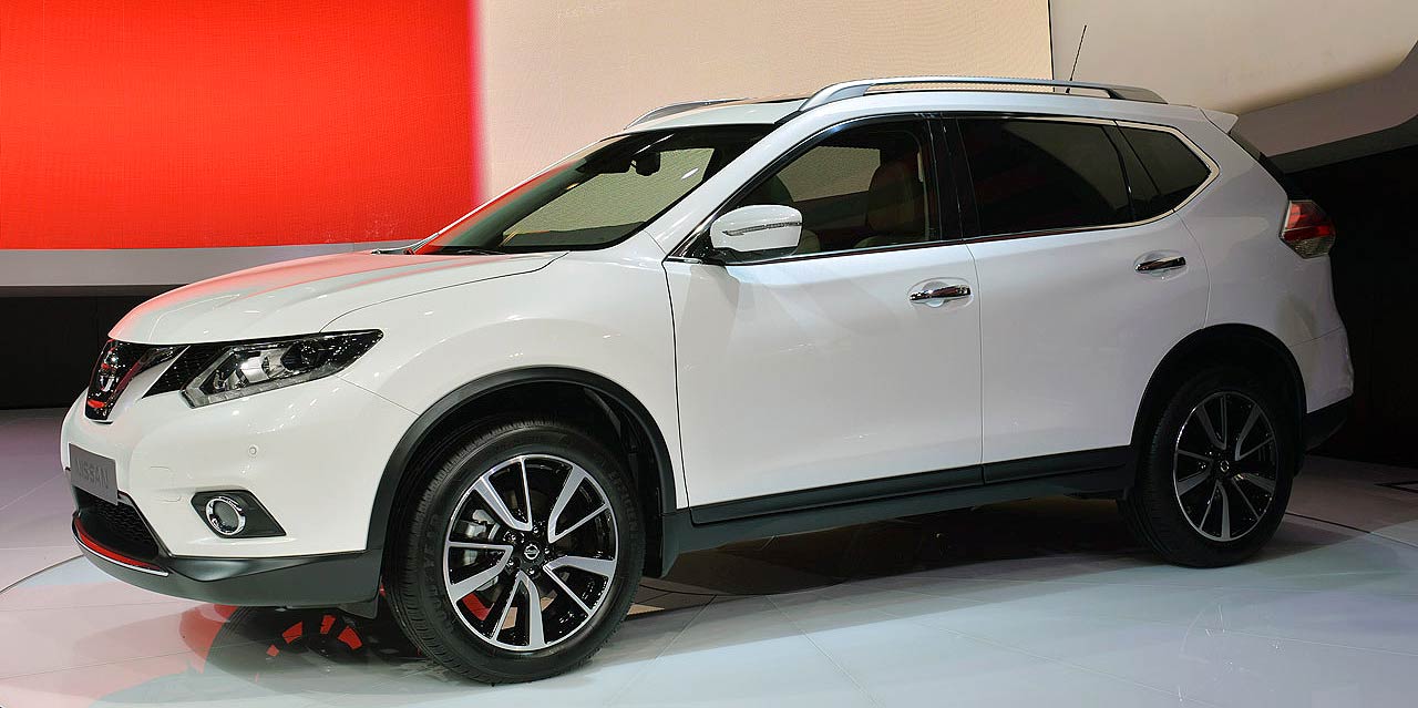 Frankfurt Motor Show 2013, All-new Nissan X-Trail 2014 depan: All New Nissan X-Trail Kini Joknya Tiga Baris