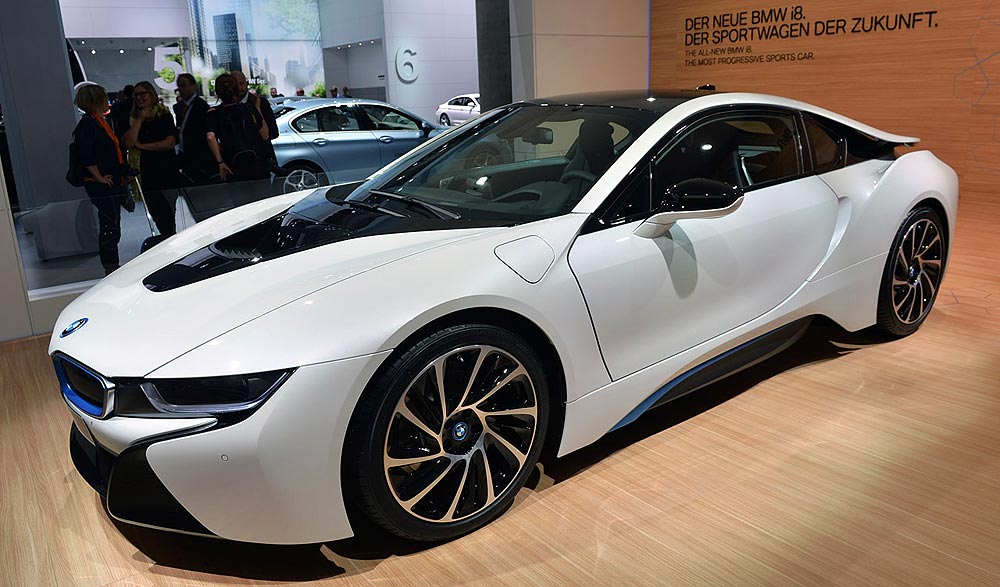 BMW, BMW i8 Concept 2015 di Frankfurt Motor Show 2013: BMW i8 Electric : Generasi Baru Mobil Sport BMW