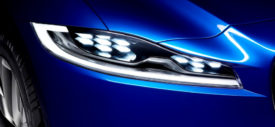 Jaguar C-X17 Concept di Frankfurt Motor Show 2013
