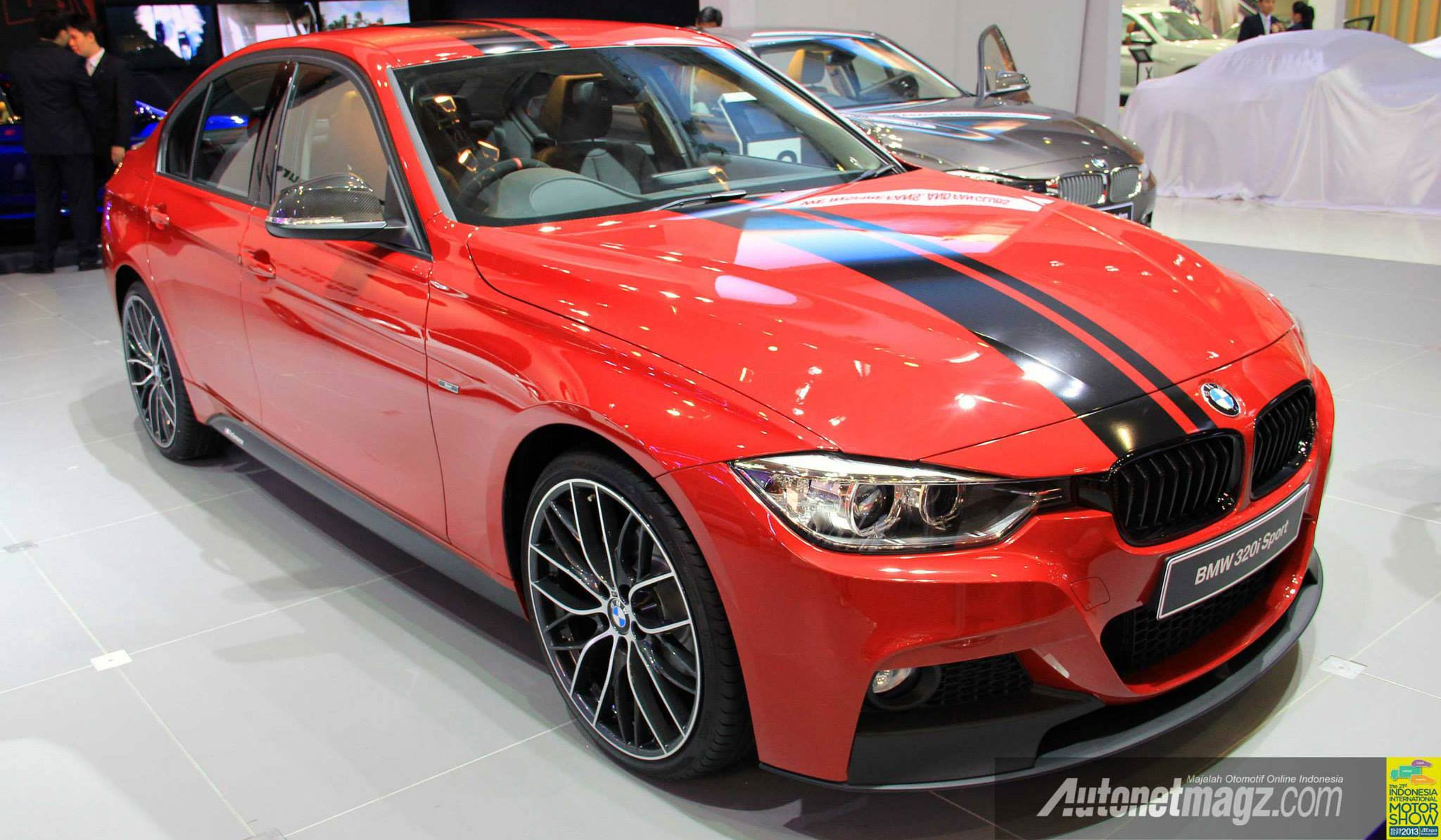 BMW, BMW 320i Sport Indonesia: BMW seri 3 Sport Diperkenalkan di Indonesia