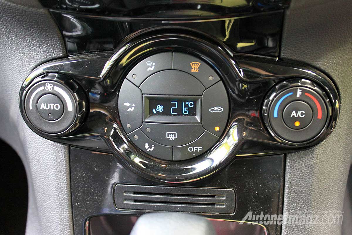 Ford, Digital AC New Ford Fiesta: Komprehensif Review New Ford Fiesta tipe S 2013 [with Video]