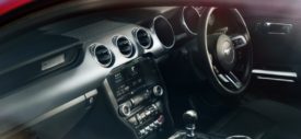 Ford Mustang 2015 Dashboard
