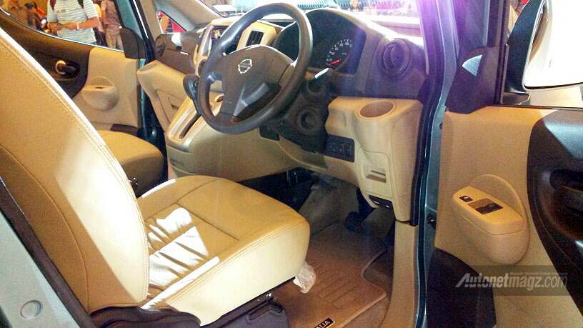 Nasional, Interior_depan_Nissan_Evalia_baru_2014: New Nissan Evalia Facelift 2014 Interiornya Makin Mewah