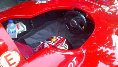 Pria Lombok Membuat Replica Ferrari F1 Dari Daihatsu Hijet 1980 Pria Lombok Membuat Replica Ferrari F1 Dari Daihatsu Hijet 1980