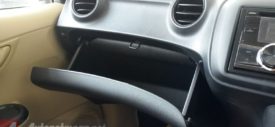 Dashboard Honda Mobilio E CVT