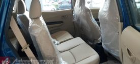 Honda Mobilio Rear seat size