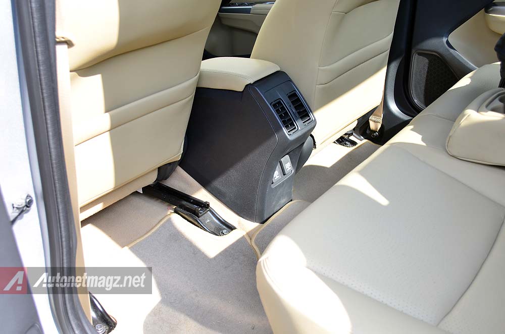 Honda, AC kabin belakang Honda City 2014: First Impression dan Test Drive Honda City 2014 Diesel by AutonetMagz