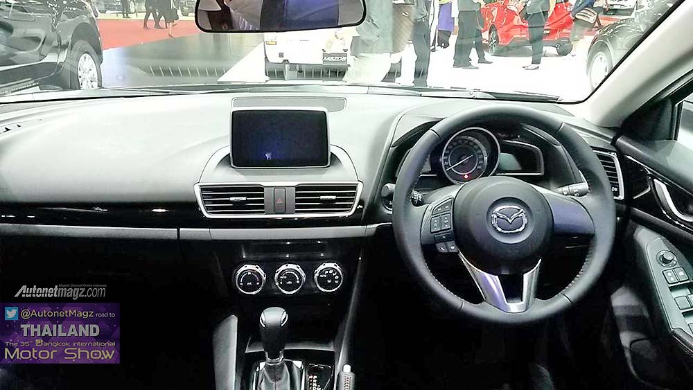 Bangkok Motorshow, Interior All New Mazda 3: First Impression Review New Mazda 3 2015 dari Bangkok Motor Show