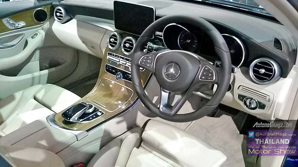 Bangkok Motorshow, Interior Mercedes-Benz C-Class tahun 2015: First Impression Review Mercedes-Benz C-Class 2015 dari Bangkok Motor Show