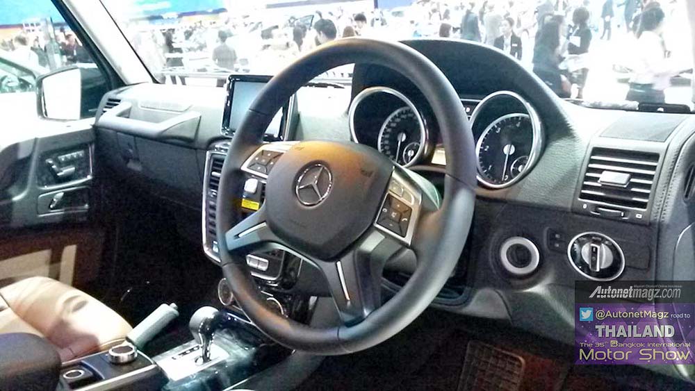 Bangkok Motorshow, Interior Mercedes G-Class tahun 2014: First Impression Review Mercedes-Benz G-Class New Generation dari Bangkok Motor Show