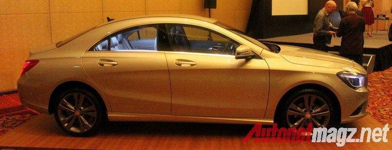 Mercedes-Benz, Mercedes CLA Side: First Impression Review Mercedes-Benz CLA 200 Indonesia