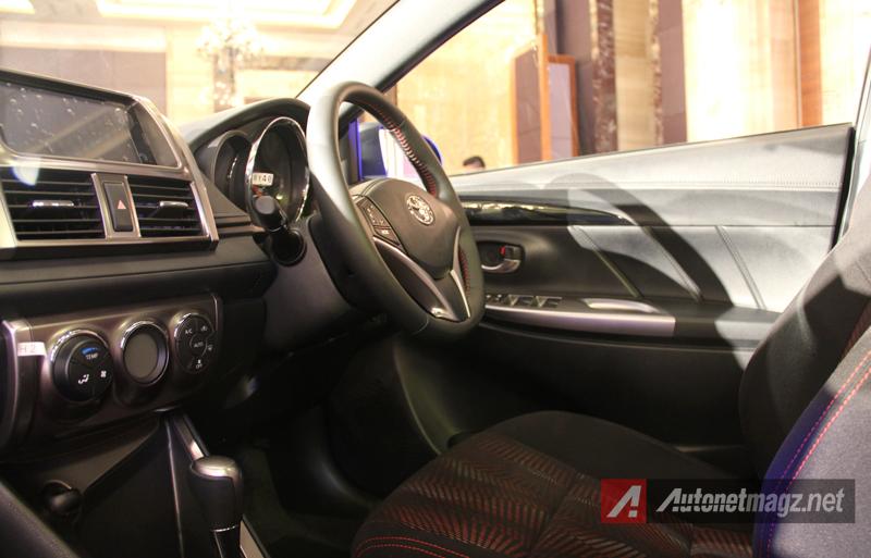 Mobil Baru, Toyota Yaris 2014 interior: First Impression Review Toyota Yaris 2014