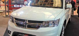 Kabin dan fitur Dodge Journey 2014 Indonesia