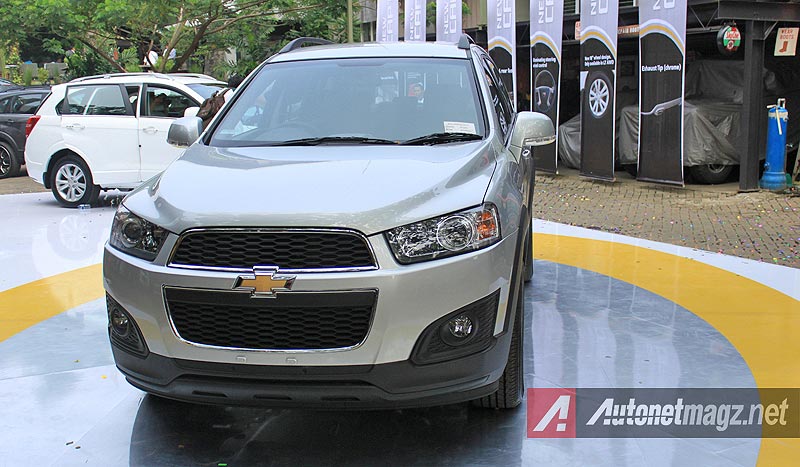 Chevrolet, Chevrolet Captiva facelift review: First Impression Review Chevrolet Captiva Facelift 2014 2WD