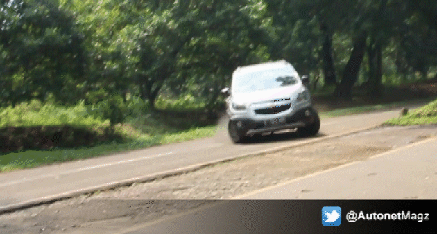 Chevrolet, Chevrolet Spin Activ ngepot ngedrift slalom: Test Drive Review Chevrolet Spin Activ 1.5 AT by AutonetMagz [with Video]