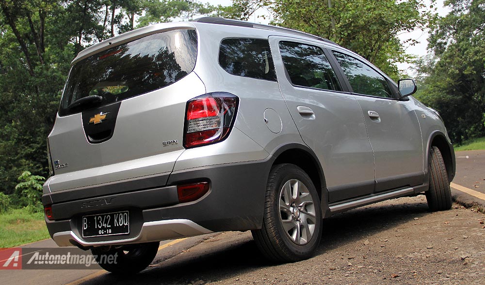 Chevrolet, Desain bumper belakang Chevrolet Spin Activ 1.500 cc: Test Drive Review Chevrolet Spin Activ 1.5 AT by AutonetMagz [with Video]