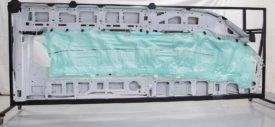 Curtain airbag terbesar pada Ford Transit