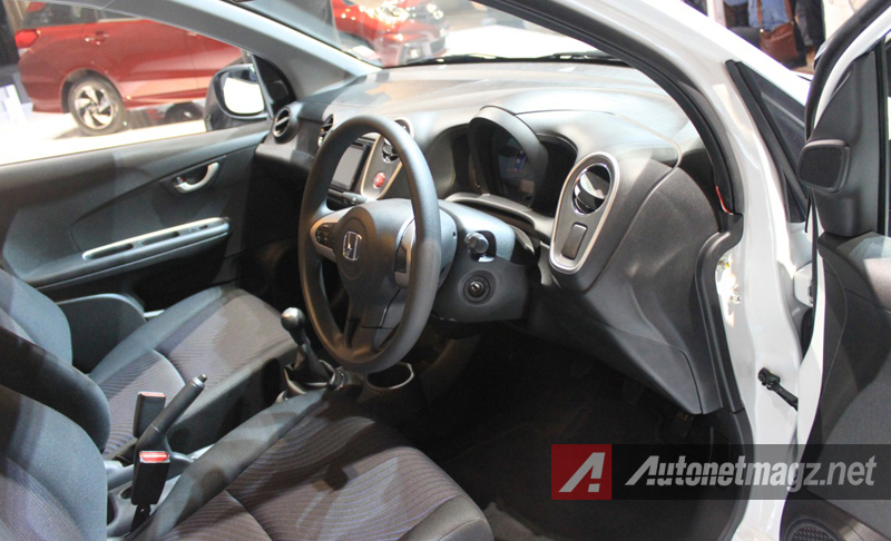 Honda, Interior Honda Mobilio RS: First Impression Review Honda Mobilio RS by AutonetMagz