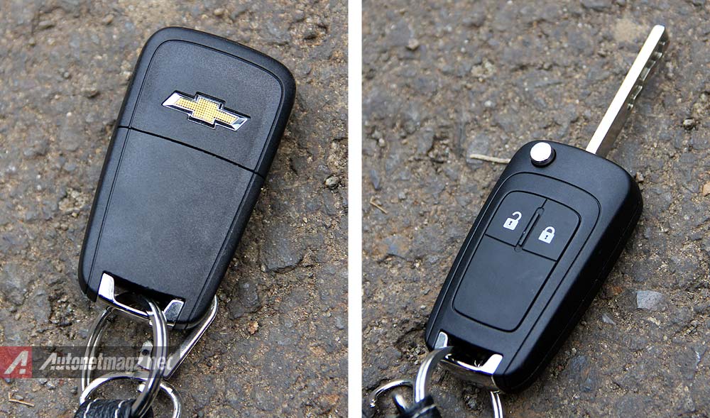 Chevrolet, Kunci Key Immobilizer dengan alarm Chevrolet Spin Activ: Test Drive Review Chevrolet Spin Activ 1.5 AT by AutonetMagz [with Video]