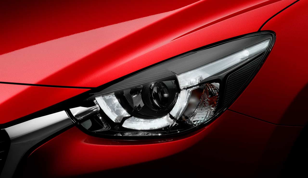 International, 2015-Mazda2-LED-DRL: Ini Foto Lengkap Mazda 2 2015 Yang Akan Hadir di Indonesia Tahun Depan!