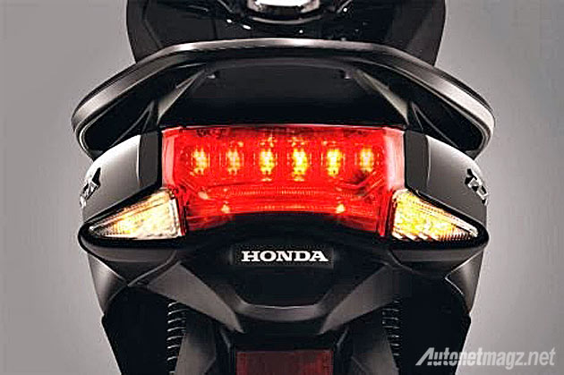 Honda, Lampu belakang baru LED Honda PCX 2014: New Honda PCX Facelift 2014 Sudah Diperkenalkan di Indonesia