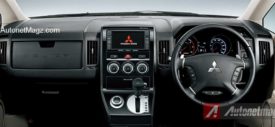 Mitsubishi Delica D5 Black Interior
