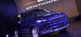 Jeep-Cherokee-Electric-seat