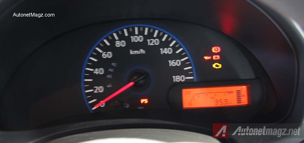 Datsun, Speedometer-Datsun-GO-Panca-5-Penumpang: First Impression Review Datsun GO Panca Hatchback 5 Seater