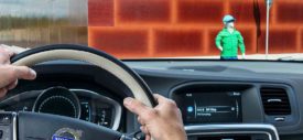 Jalan buatan untuk test safety driving mobil Volvo