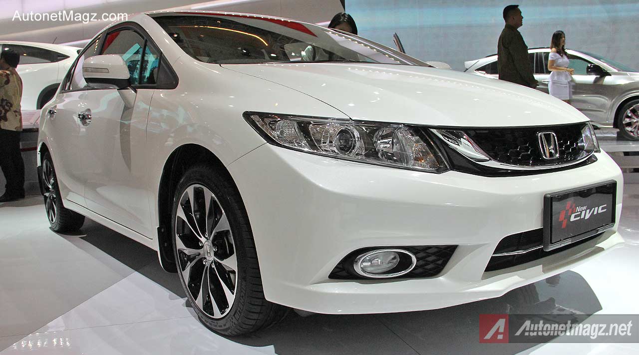 Honda, Honda Civic Facelift 2014 Indonesia: Honda Civic Facelift 2014 Diluncurkan di IIMS 2014