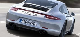 2015-Porsche-911-GTS-Coupe-Style
