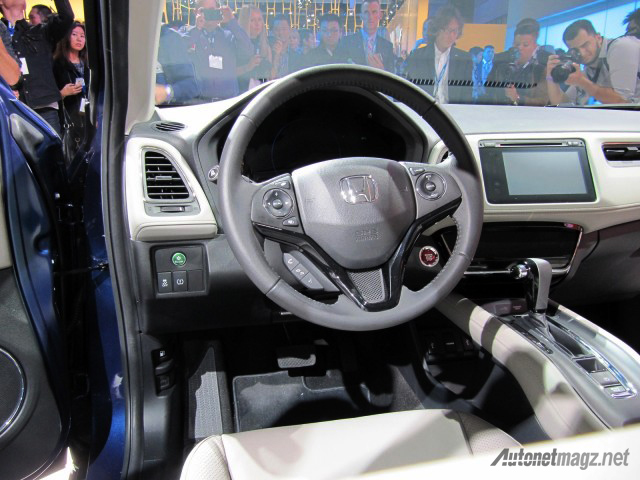 Acura, Interior-Honda-HRV-Amerika: Honda HR-V dan Acura ILX Kini Hadir di Amerika Serikat