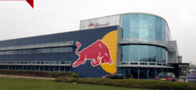 Piala-Red-Bull-Racing-Dicuri
