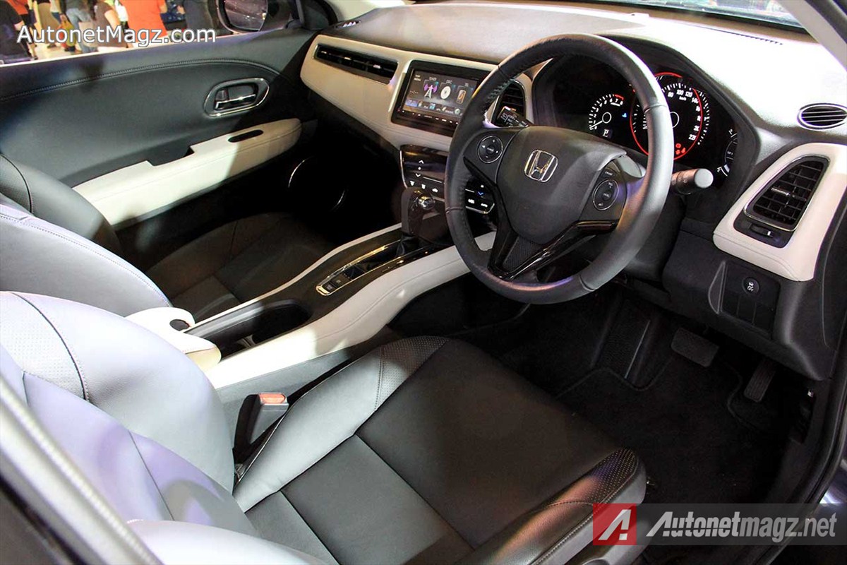 Honda, Honda-HR-V-Prestige-Interior-Dashboard: First Impression Review Honda HR-V Prestige by AutonetMagz
