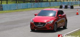 Mazda-2-SkyActiv-On-Sentul-Circuit-Track