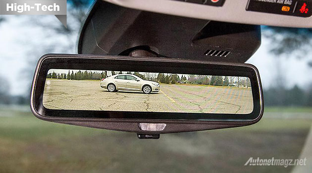 Cadillac, Rear parking camera pada kaca spion mundur dalam mobil Cadillac: Cadillac Akan Ganti Kaca Spion Mundur Dengan Kamera Live Streaming