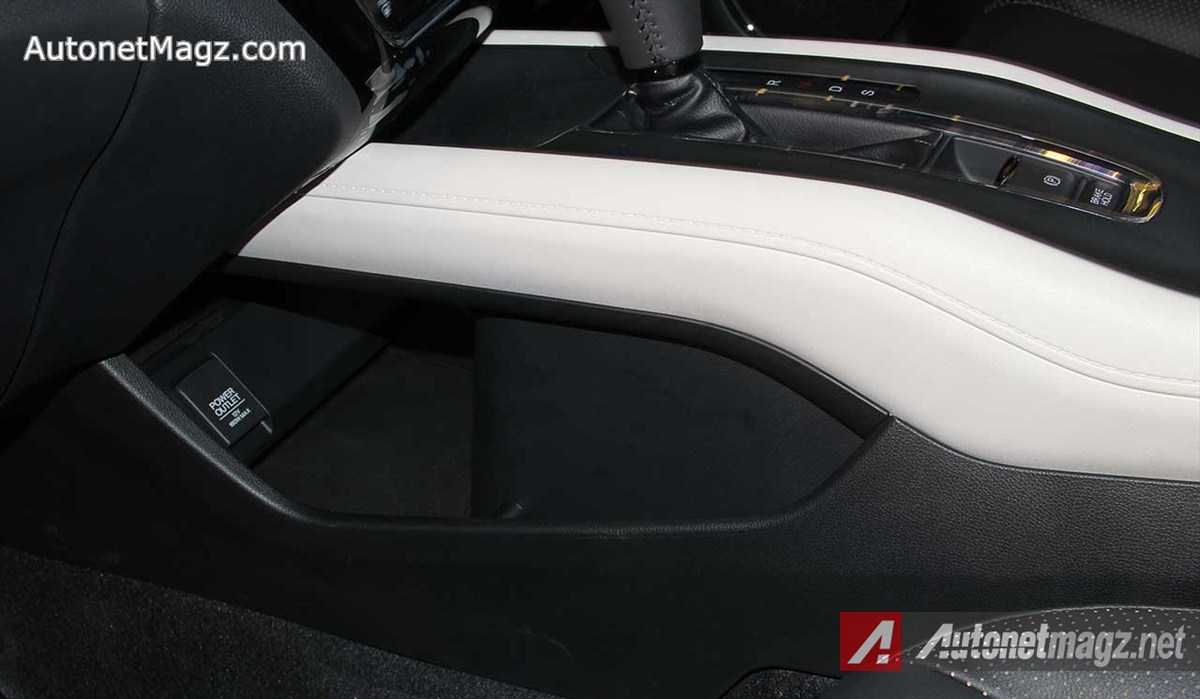 Honda, Tempat-Penyimpanan-Honda-HRV-Prestige: First Impression Review Honda HR-V Prestige by AutonetMagz