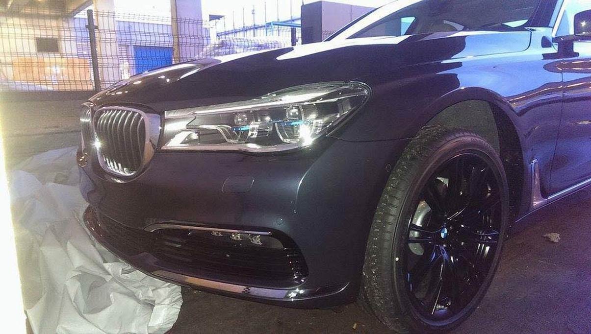Berita, Bagian-Depan-BMW-Seri-7: BMW Seri 7 2016 Tertangkap Kamera Tanpa Penyamaran