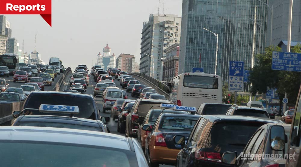 Berita, Cover-Pembatasan-Transaksi-Mobil-China: Delapan Kota di China Batasi Penjualan Mobil Baru, Beranikah Indonesia Meniru?