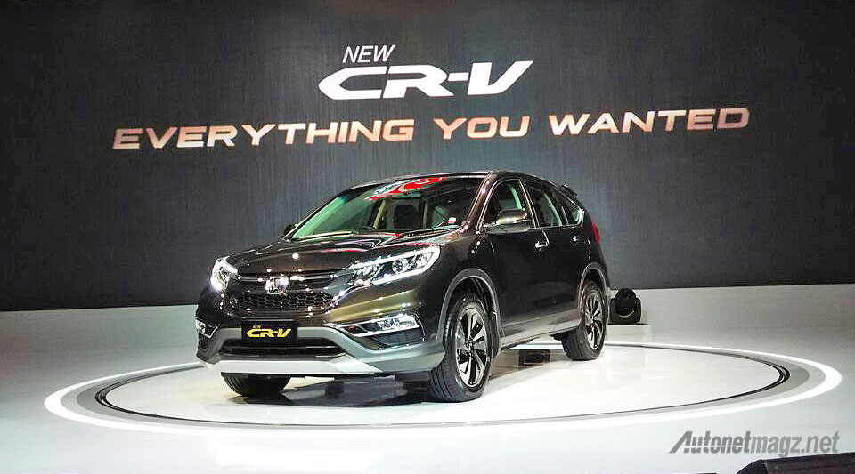 Honda, Harga dan spesifikasi Honda CR-V facelift baru 2015 Indonesia: Harga Honda CR-V Facelift Tembus 477,5 Juta Rupiah!