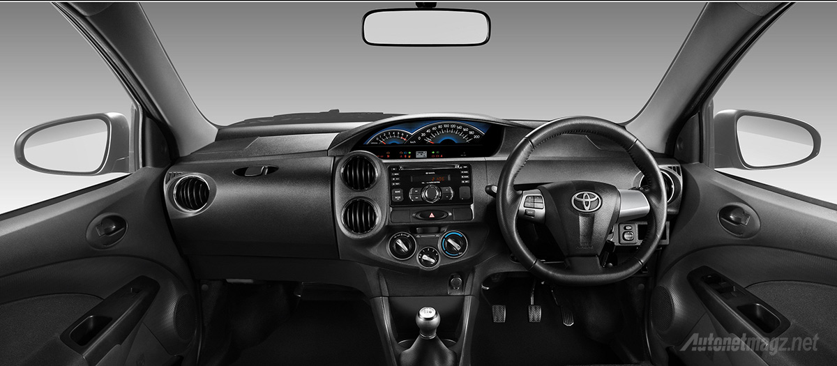 Berita, Interior-Toyota-Etios-Valco-facelift-2015: Toyota Etios Valco Sudah Diberikan Facelift, Apa Bedanya?