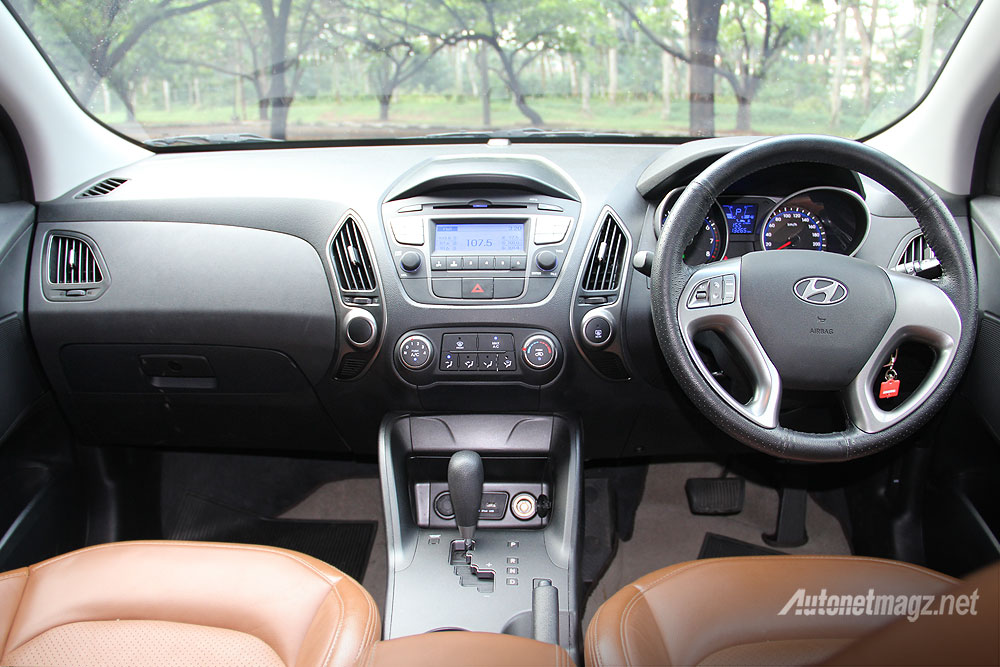 Hyundai, Interior dashboard Hyundai Tucson XG baru: Test Drive Hyundai Tucson Facelift XG 2014 by AutonetMagz with Video
