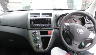 First Impression Review Daihatsu Sirion Facelift 2015 oleh AutonetMagz First Impression Review Daihatsu Sirion Facelift 2015 oleh AutonetMagz