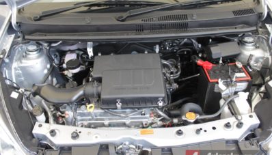 First Impression Review Daihatsu Sirion Facelift 2015 oleh AutonetMagz First Impression Review Daihatsu Sirion Facelift 2015 oleh AutonetMagz