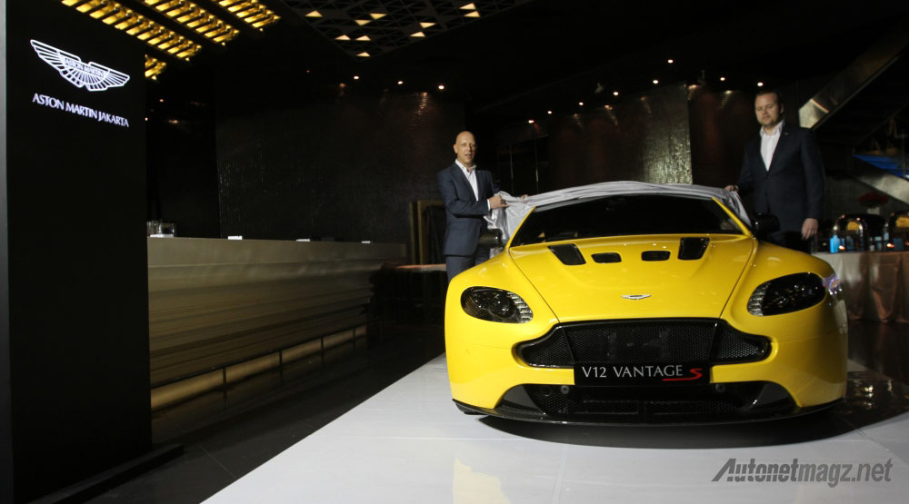 Aston Martin, Aston-Martin-V12-Vantage-S: Aston Martin Sudah Resmi Hadir di Indonesia, Rilis Vanquish dan Vantage S